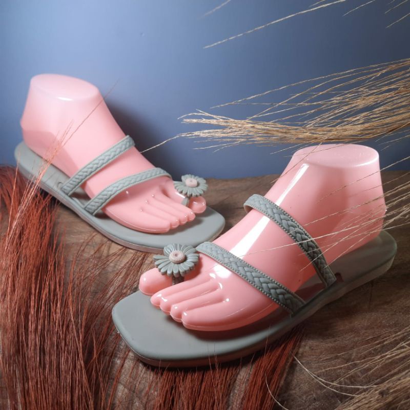 Sandal Balance 1203-11 balance import bunga balance jempol bunga sandal wanita jelly jempol bunga
