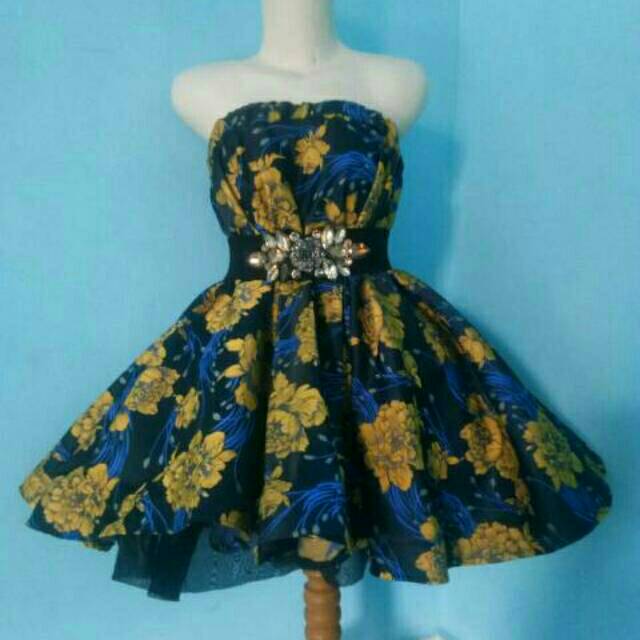 Preloved dress penyanyi. Setelan baju penyanyi. Gaun penyanyi. Baju biduan. Gaun biduan. Gaun singer