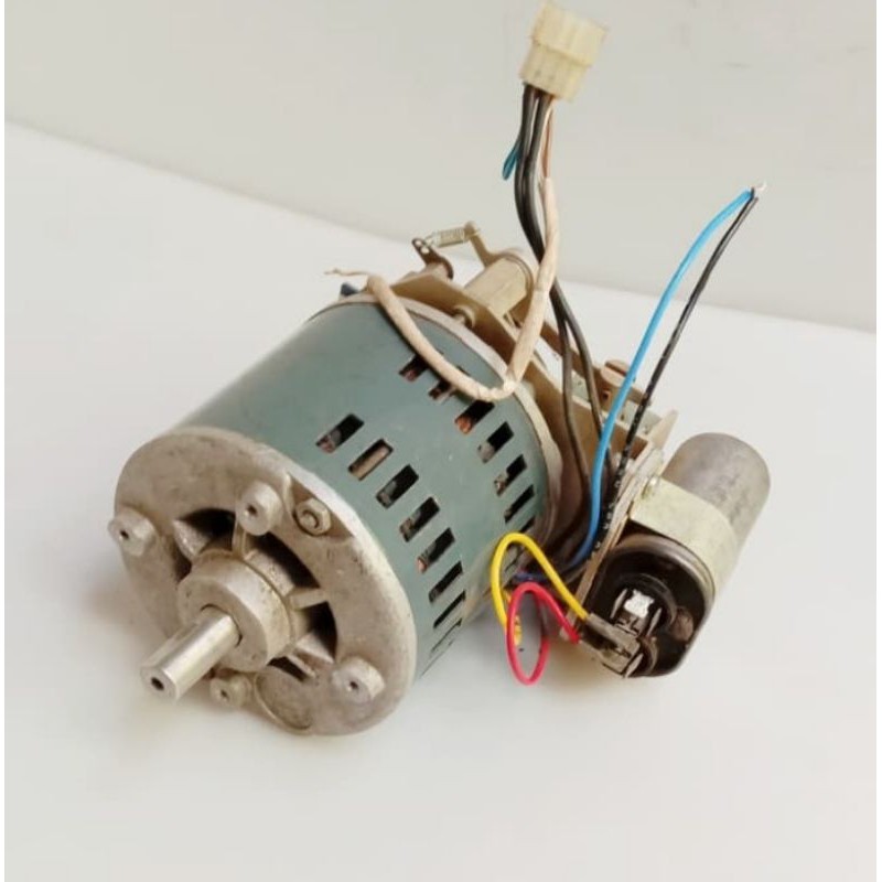 Genneral electrik motor 230V ac 980rpm