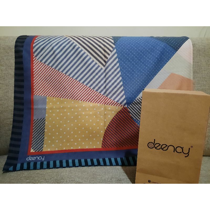 Kerudung Deenay