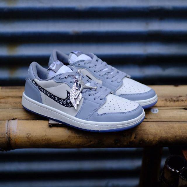 dior jordan 1 farfetch