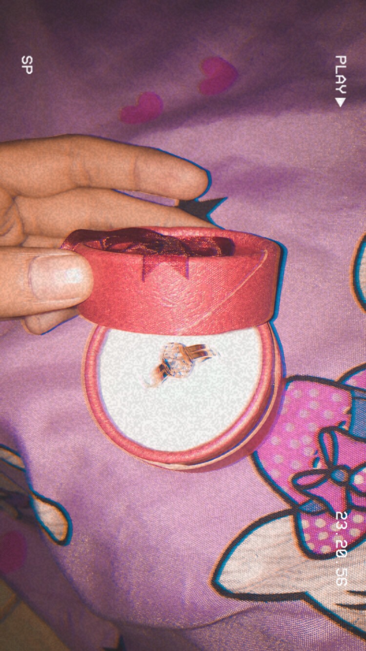 Anting Kotak Perhiasan Cincin Bulat Busur Cetak Kotak Perhiasan