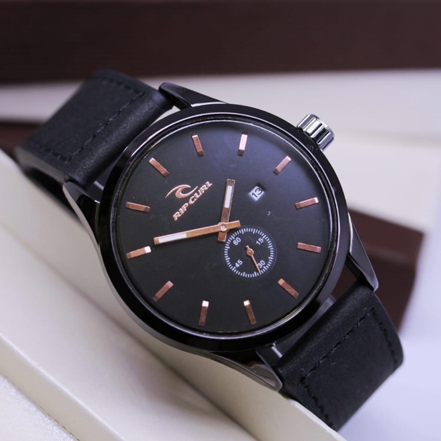 Jam tangan murah pria Detroit cas black