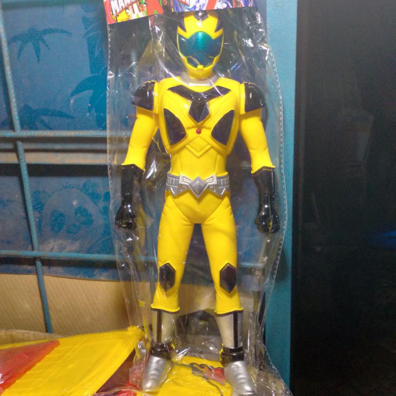 mainan robot power ranger nyala dilengkapi lampu dan suara free batrai