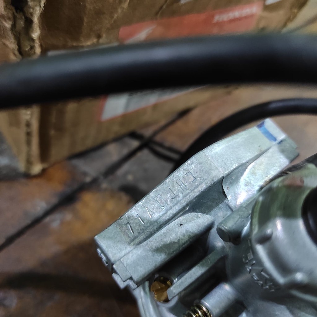 Karbu karburator honda supercup c800 original