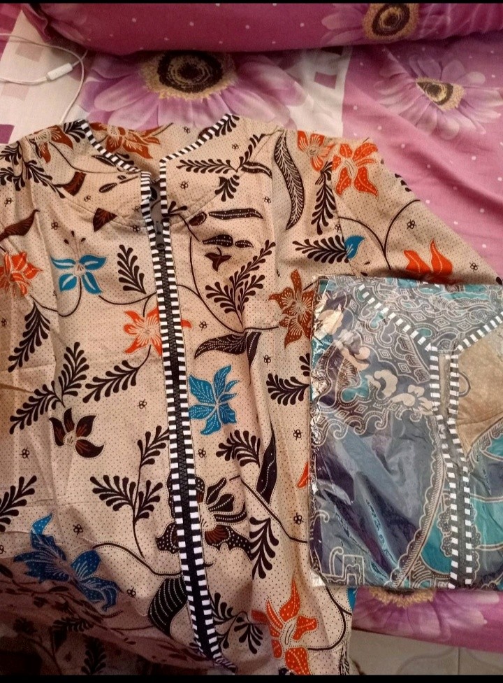 Atasan Batik Dolby Dolbi Dobby Doby Tenun Sutra Tulis Halus Katun Atbm Baron ,sarombit Atasan
