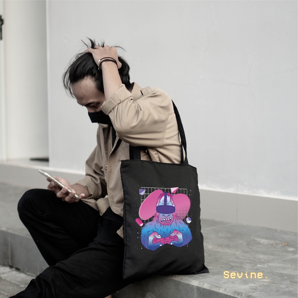 Sevine Totebag Fashion Tas Tote Bag Hitam Resleting Pria Wanita Laptop Kuliah Retro Vaporwave - HVW6