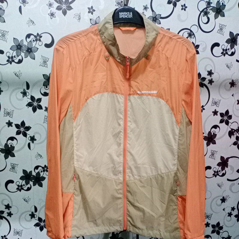 jaket Running wanita All for you