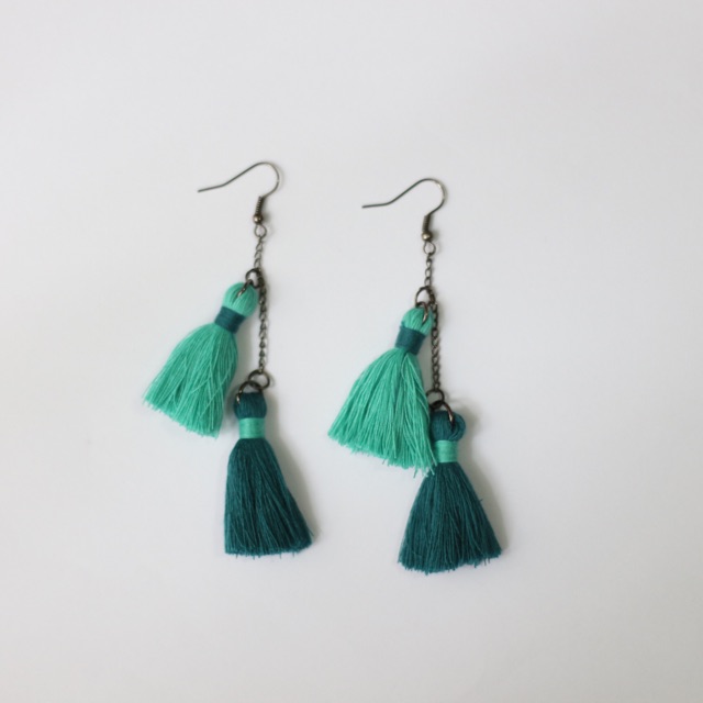 Handmade Anting Tassel - hijau tosca