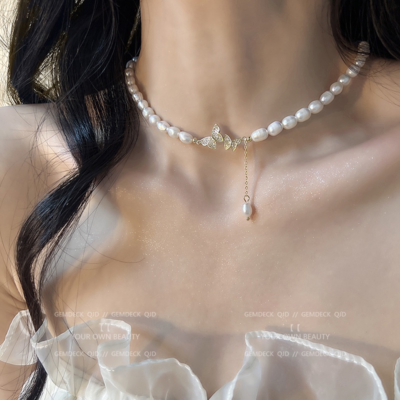 Kalung Choker Rantai Desain Kupu-Kupu Aksen Mutiara Kristal Untuk Wanita