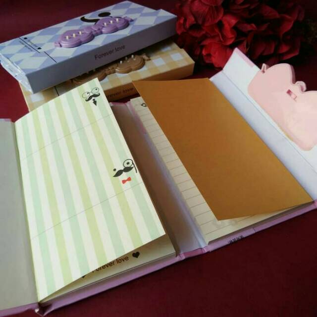 

Notebook / MD Long Diary dengan Kunci / Buku Catatan / Notebook Fancy