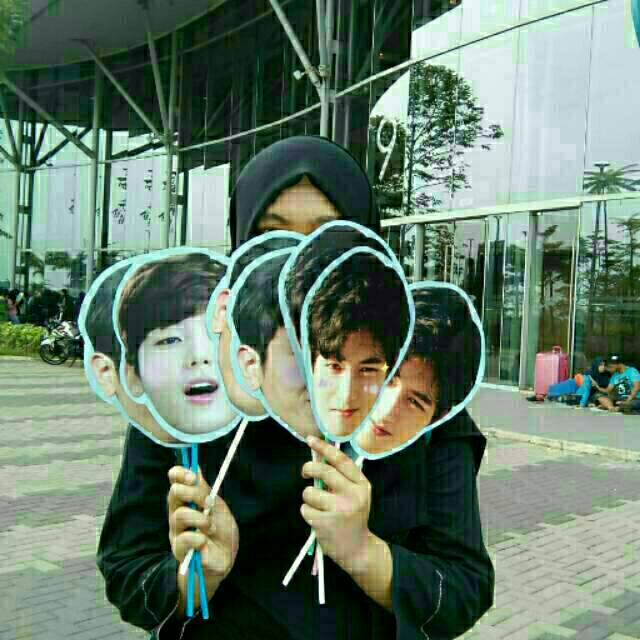 Handfan / headfan / kipas  kpop BTS SEVENTEEN EXO NCT 127, ASTRO Wanna1 straykids got7 monstax BTOB