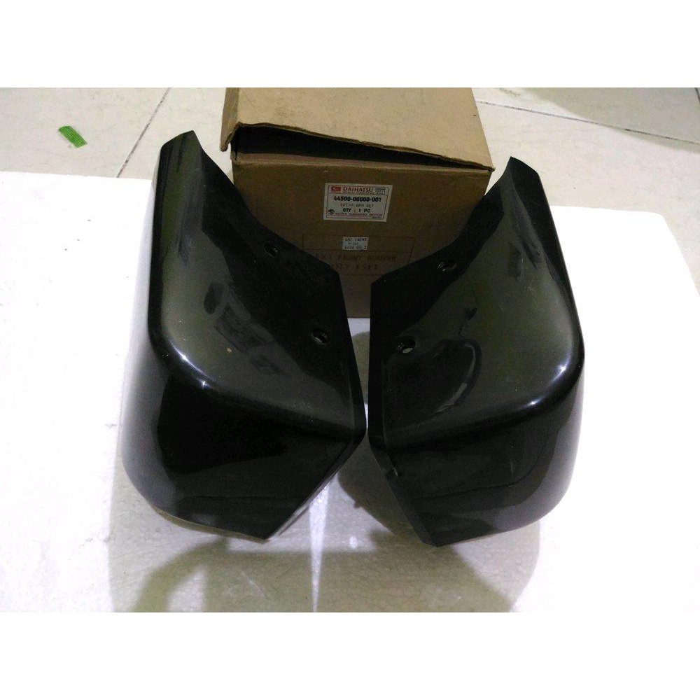 Kupingan bemper depan feroza