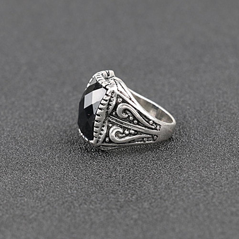 Hu Hu Hu Hu Hu Alat Bantu Pasang Kacamata♡ Cincin Pria Bahan Alloy Desain Ukiran Hias Permata Imitasi Gaya Retro Untuk Hadiah