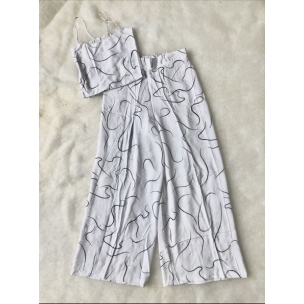 ONE SET KULOT PATTERN // SETELAN TANKTOP FLOWERY-Putih cacing
