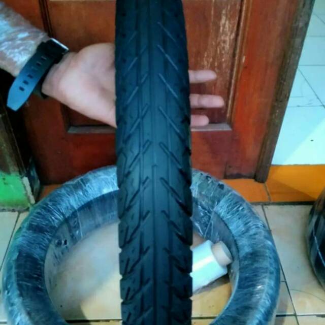 Ban ban BAN FEDERAL  KUSUS MOTOR BEBEK UKUARAN 70 90 RING 17