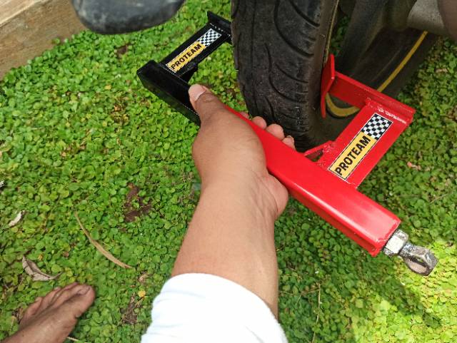 Press ban jumbo proteam