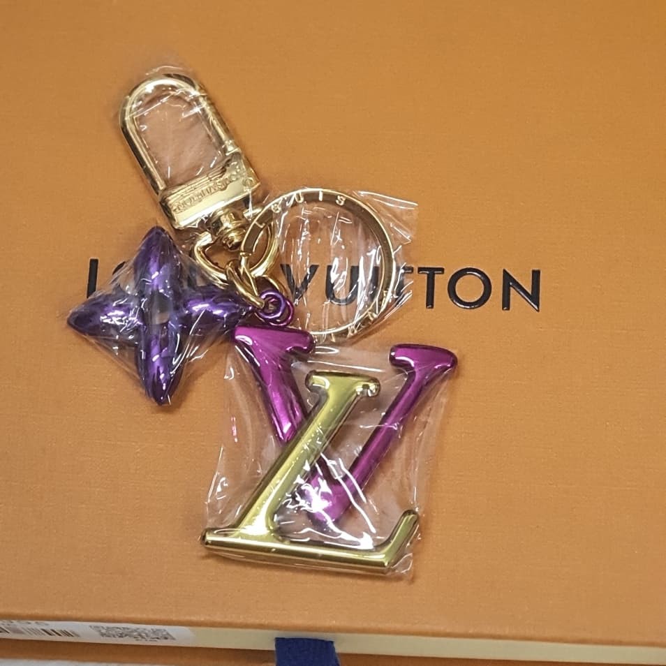 new wave bagcharm and key holder