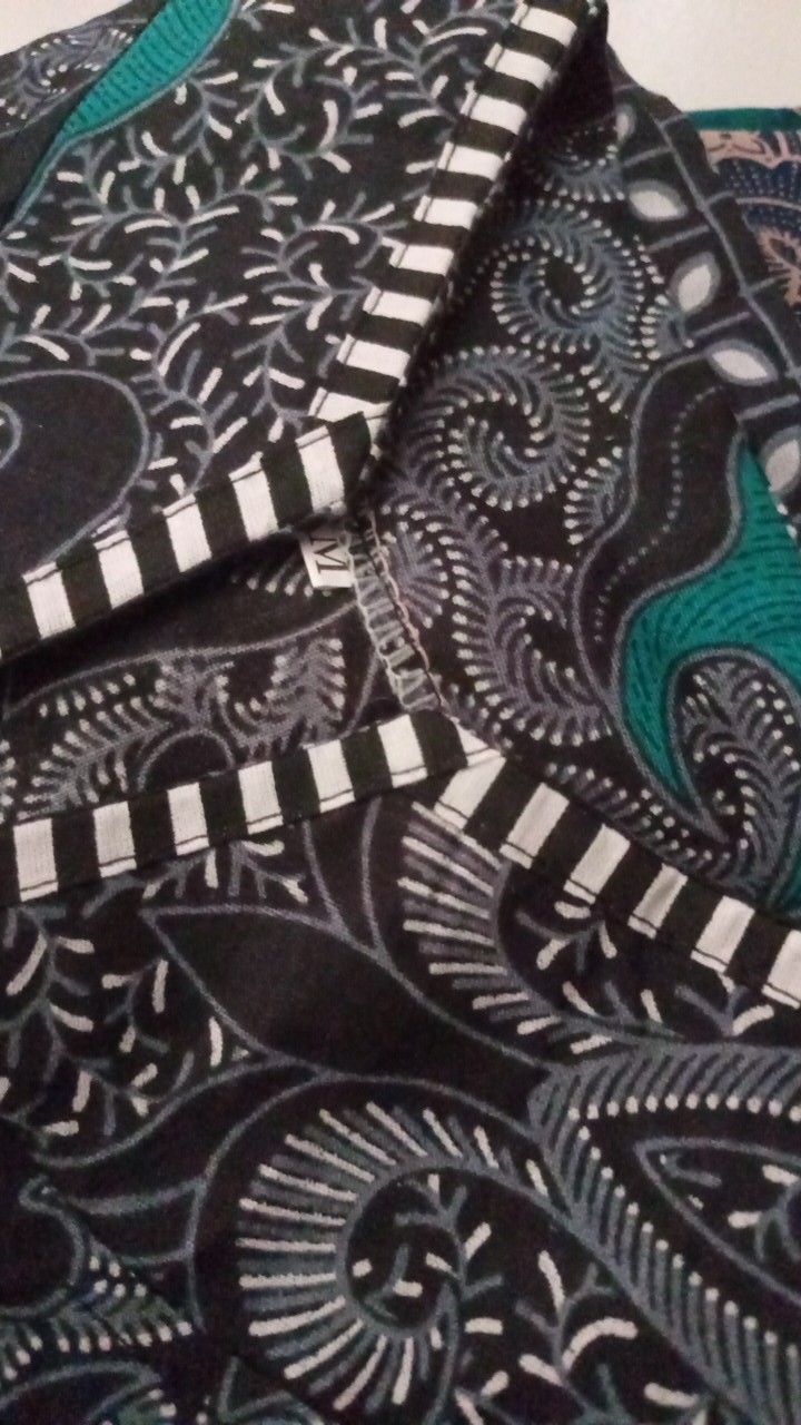 Batik Couple Keluarga Sania Ruffle Ori Ndoro Jowi Dnt Motif Bola Sogan Series Sarimbit