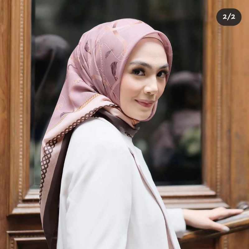 Everyday scarf - Chain pink by VanillaHijab