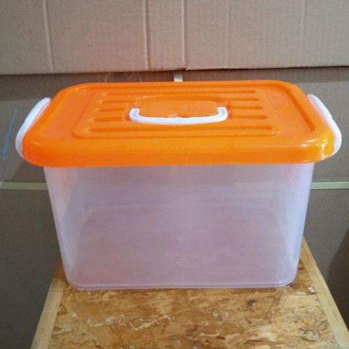 Box Container 20 Liter Gajah