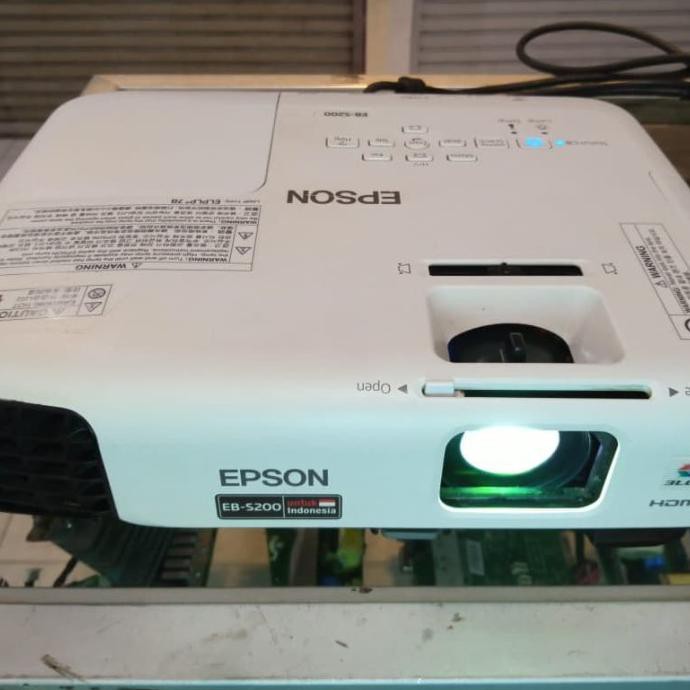 Produk Unggulan] Projector / Proyektor Second / Bekas Epson Eb-S200 Svga Hdmi 2700 Ansi