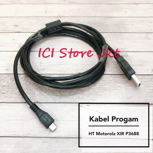 Kabel progam untuk Ht motorola Xir P3688 dan software