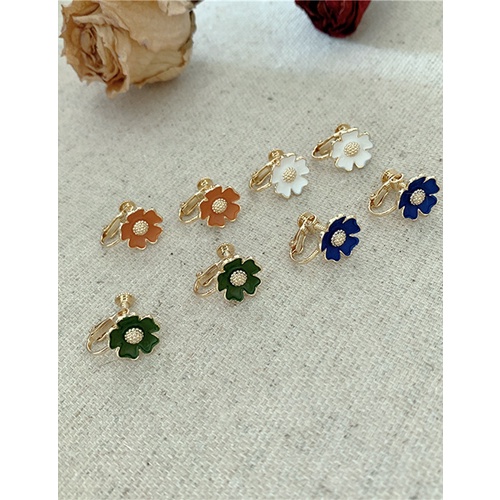 LRC Anting Jepit Fashion Blue (ear Clip) Drop Oil Spray Paint Winding Flower Ear Bone Clip K64951