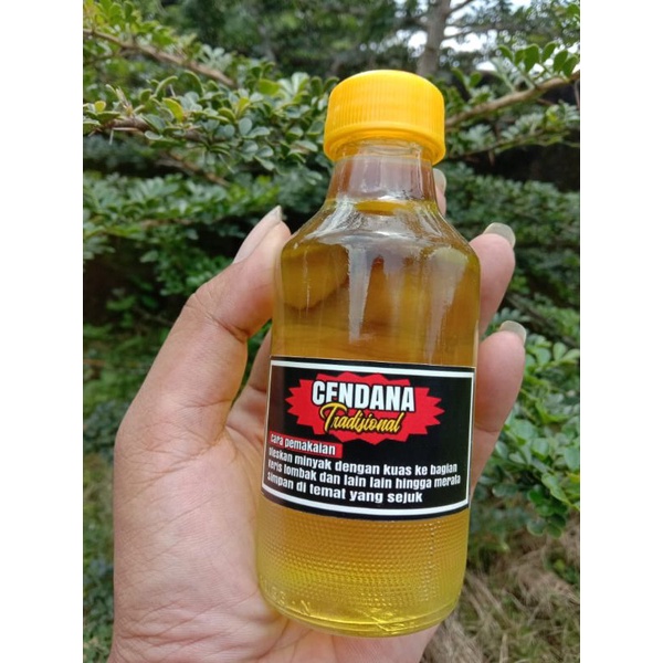 Minyak Perawatan Pusaka Anti Karat Wangi Cendana
