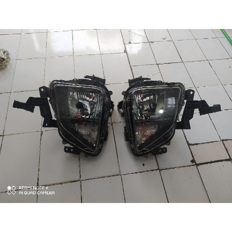 headlamp lampu depan Mitsubishi Xpander Original
