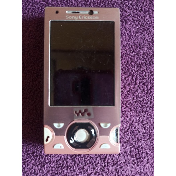 Sony Ericsson W995 Pink