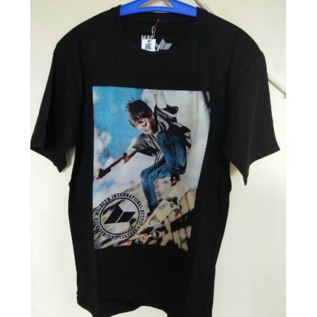 TSHIRT DEWASA - MACBETH