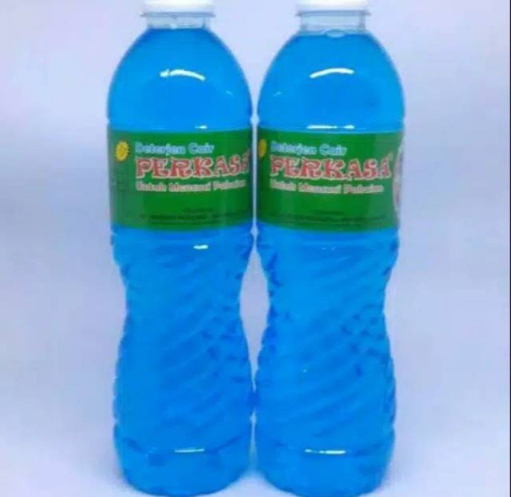 Deterjen Cair Perkasa Cuci Pakaian