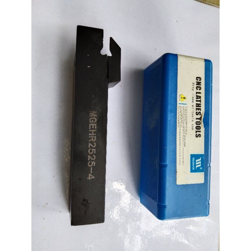 

holder potong 2525 untuk insert 4mm