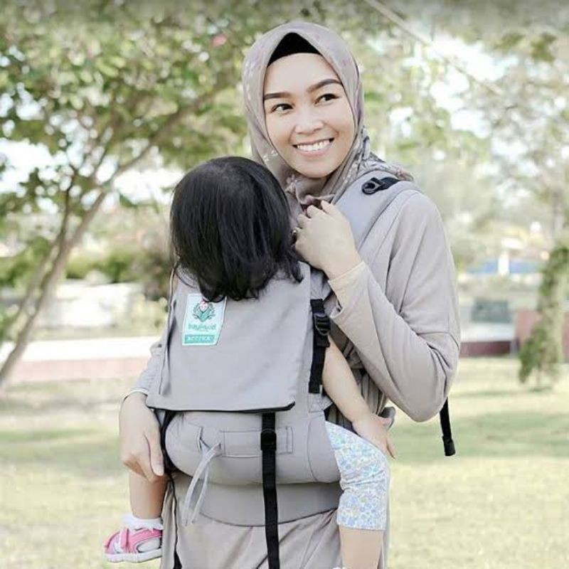 Preloved Gendongan SSC Activa Bayiku.ID