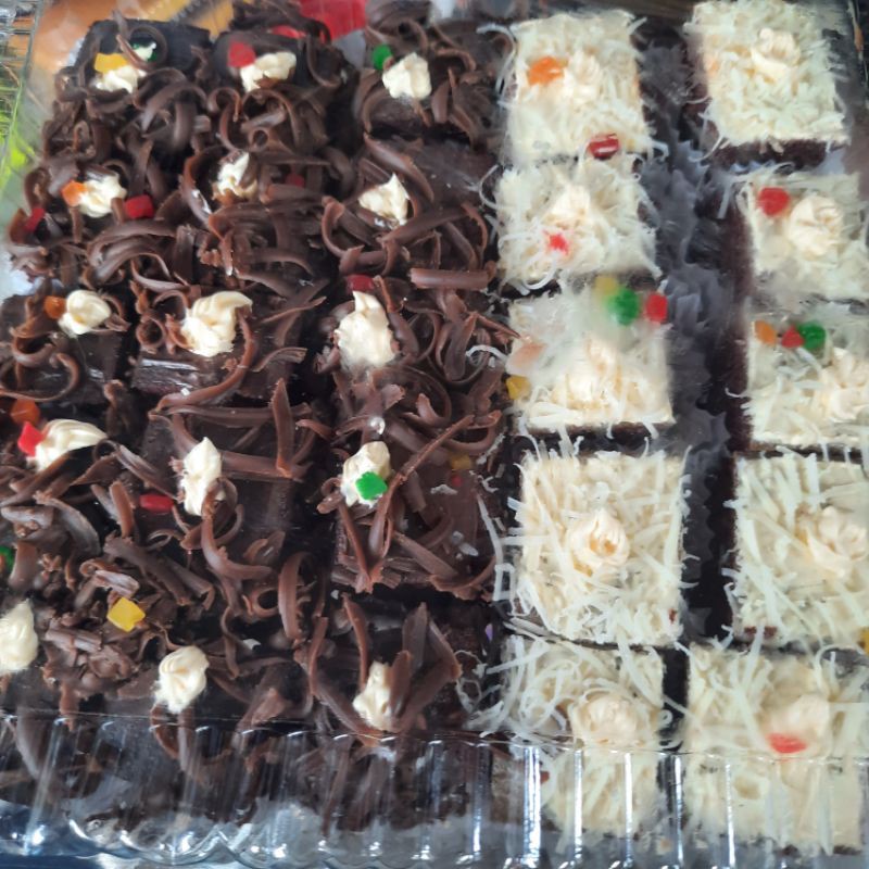 BLACKFOREST POTONG