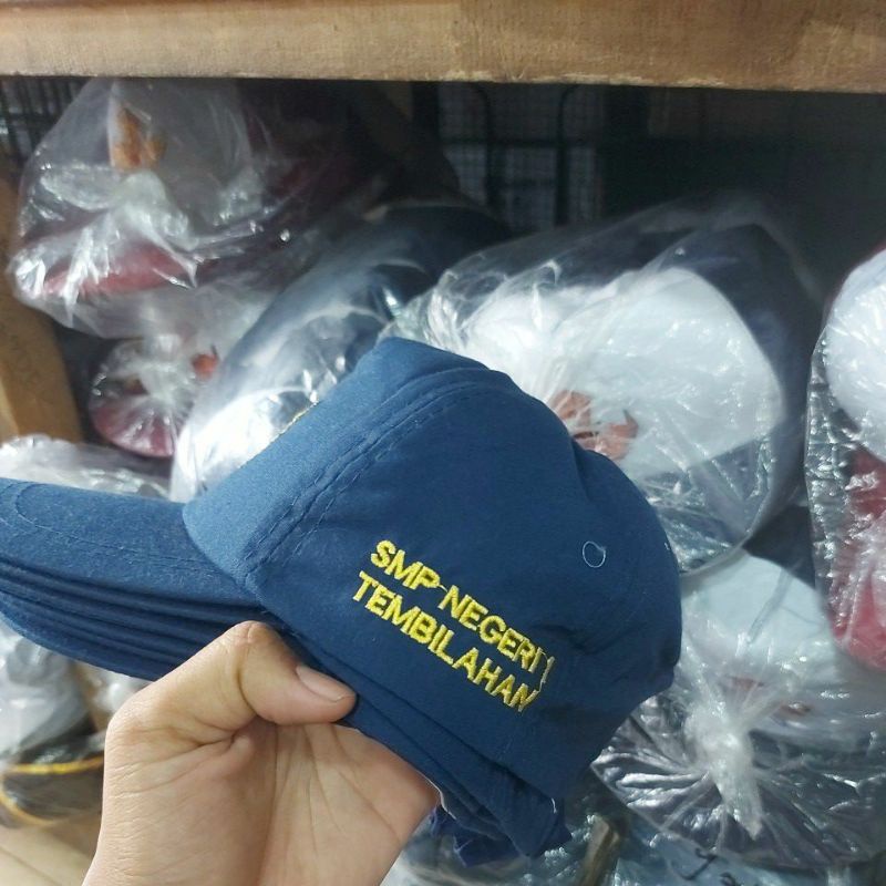 TOPI PESANAN SEKOLAH, BORDIR DAN SABLON