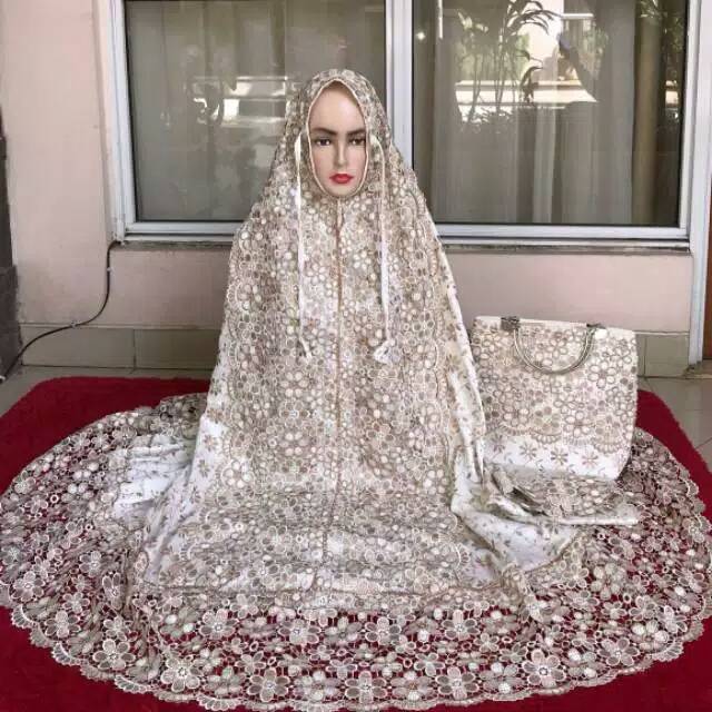 Mukena prada bordir mewah bahan sutra