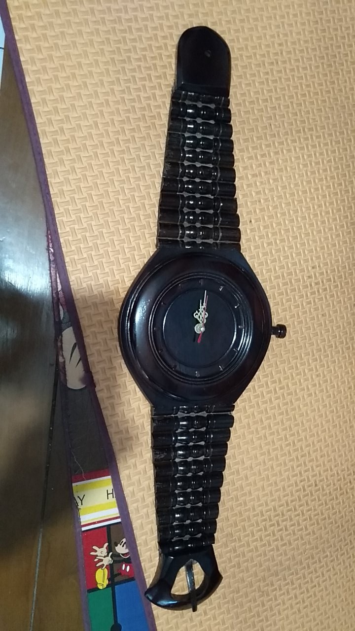 Jam Dinding Bentuk Jam Tangan Krepyak Kayu Jati