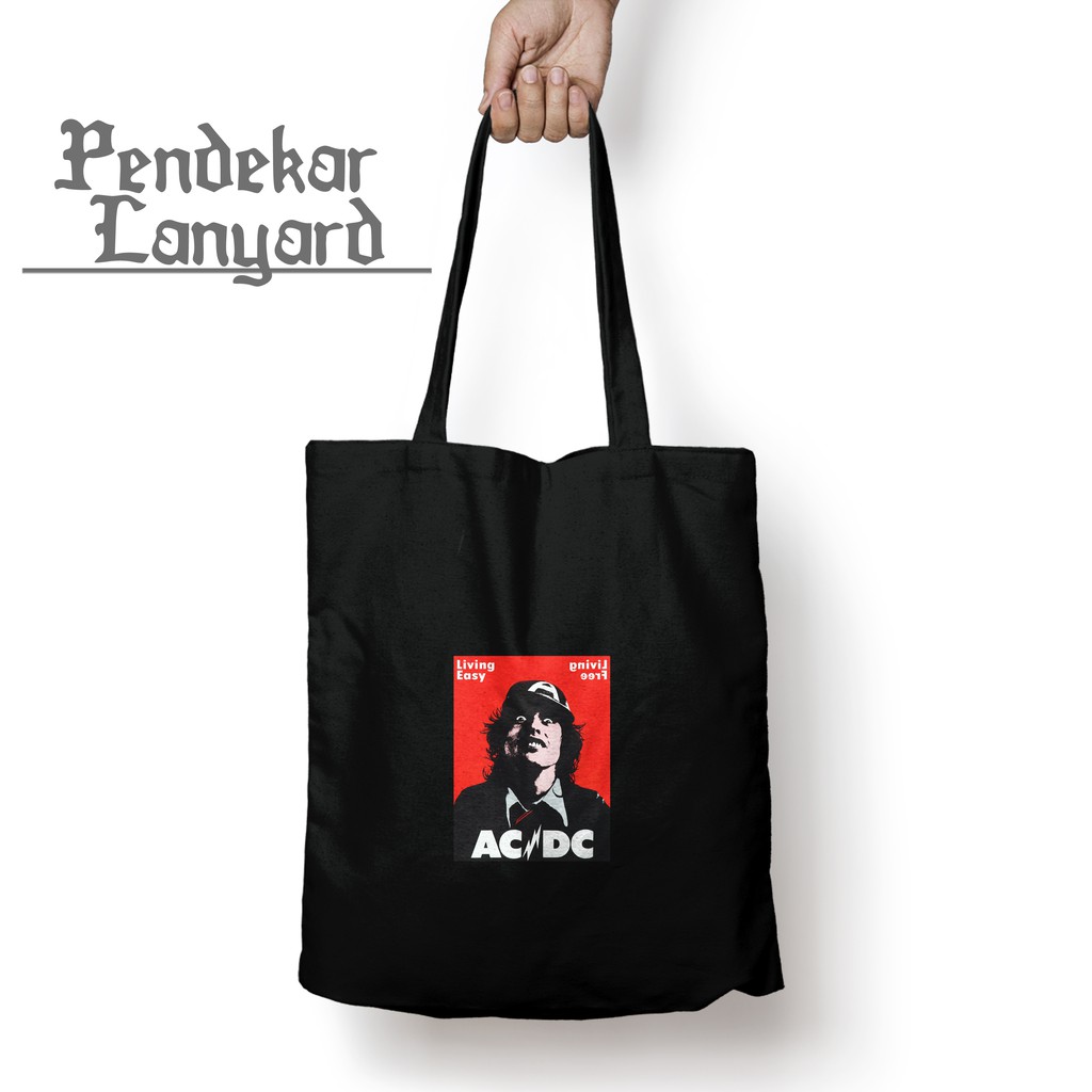 ACDC Totebag Band Musik Tas Jinjing Pria Wanita Kekinian Desain Aesthetic Penawaran Spesial