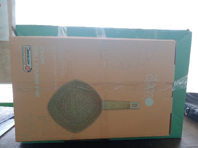 (ready) Steincookware Stein Paket Ivory 2 Panci (wok 30cm + Grill Pan 20cm)