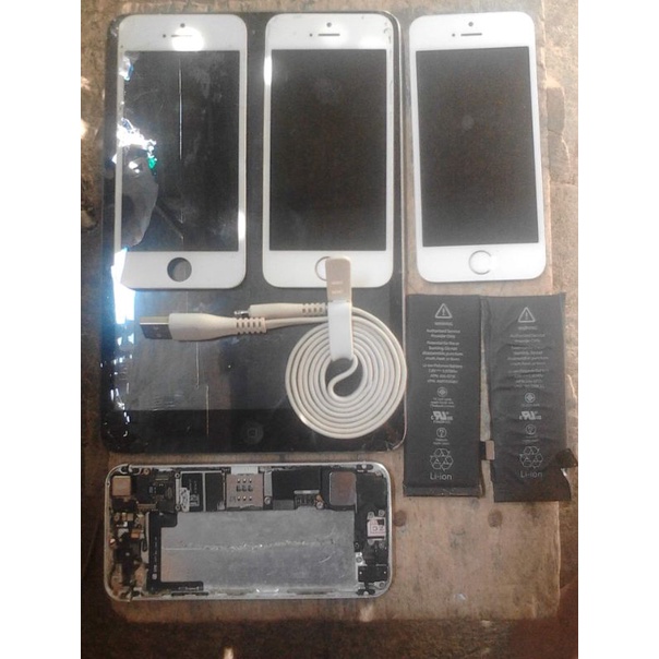 iPhone 5s 32gb & iPad mini 16gb (WiFi only-bukan bypass)