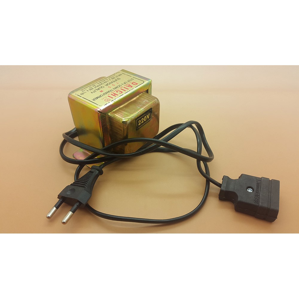 Step Down ( 220v --&gt; 110 v) 100 watt Merk Daiichi ( Penurun Tegangan )