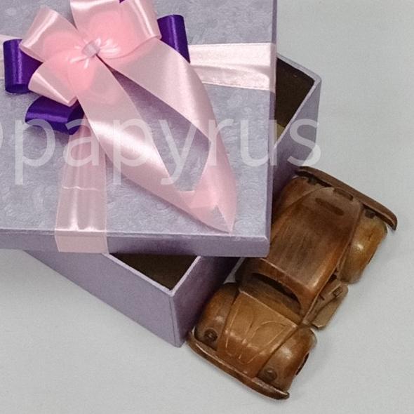 

➶ Papyrus 15x15 tinggi 10cm Kotak Kado Gift Box Hadiah ➫