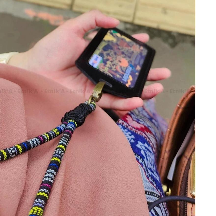 

Lari⚡ ✫↔LANYARD TENUN / ID CARD HOLDER TALI
