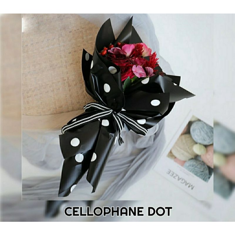 chellophane polkadot