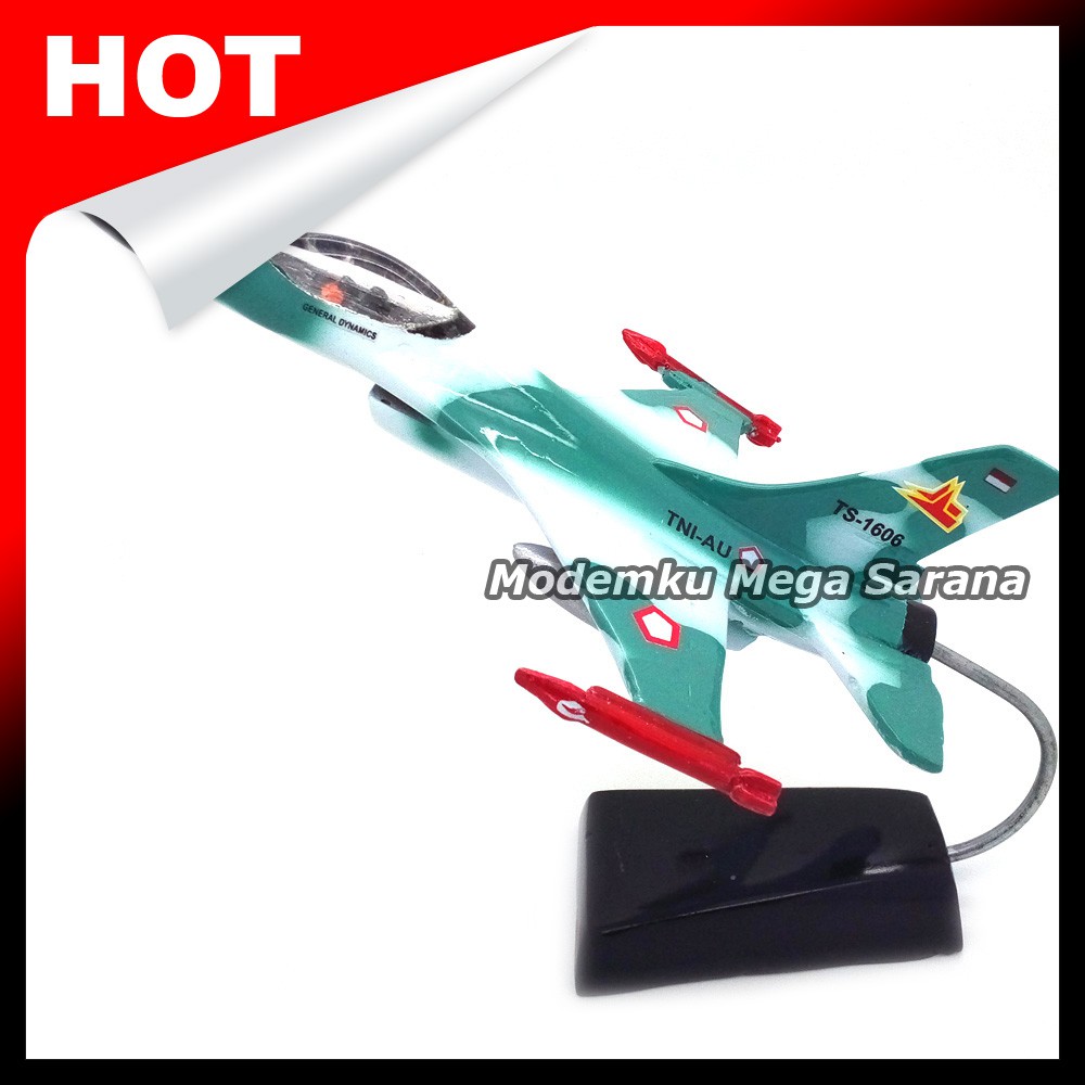 Miniatur Pesawat Tempur TNI F16 19x13x12cm - Fiber Glass - Packing Kayu