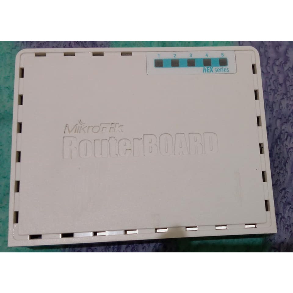Mikrotik RB750Gr3 bekas