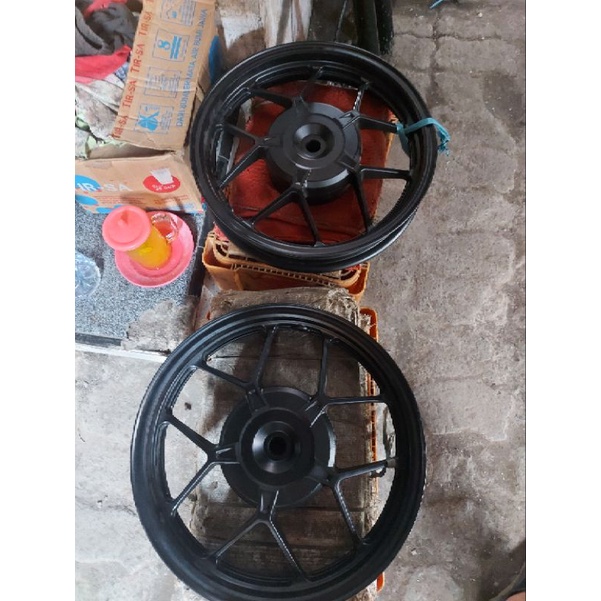 velg belakang vario 150 old rekondisi original