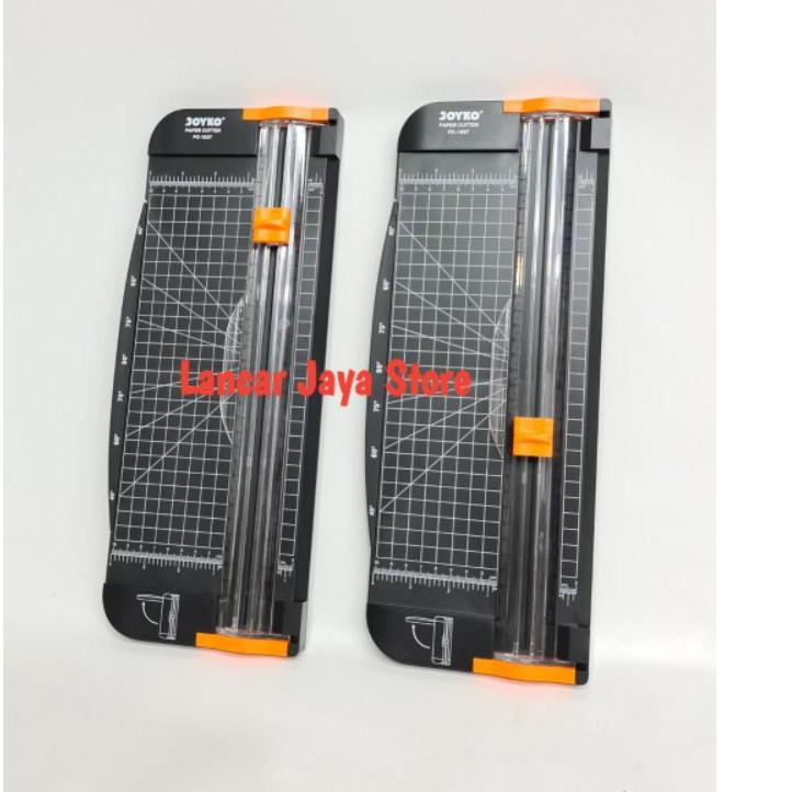 

Baru - Paper Cutter A4 Joyko PC1637 16x37 CM Pemotong Kertas Dorong Tarik A4 愛
